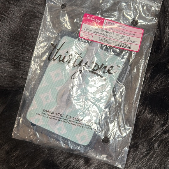 ๐๏ธ5 for $20๐๏ธ Thirty-One Luggage Tag - Picture 4 of 4